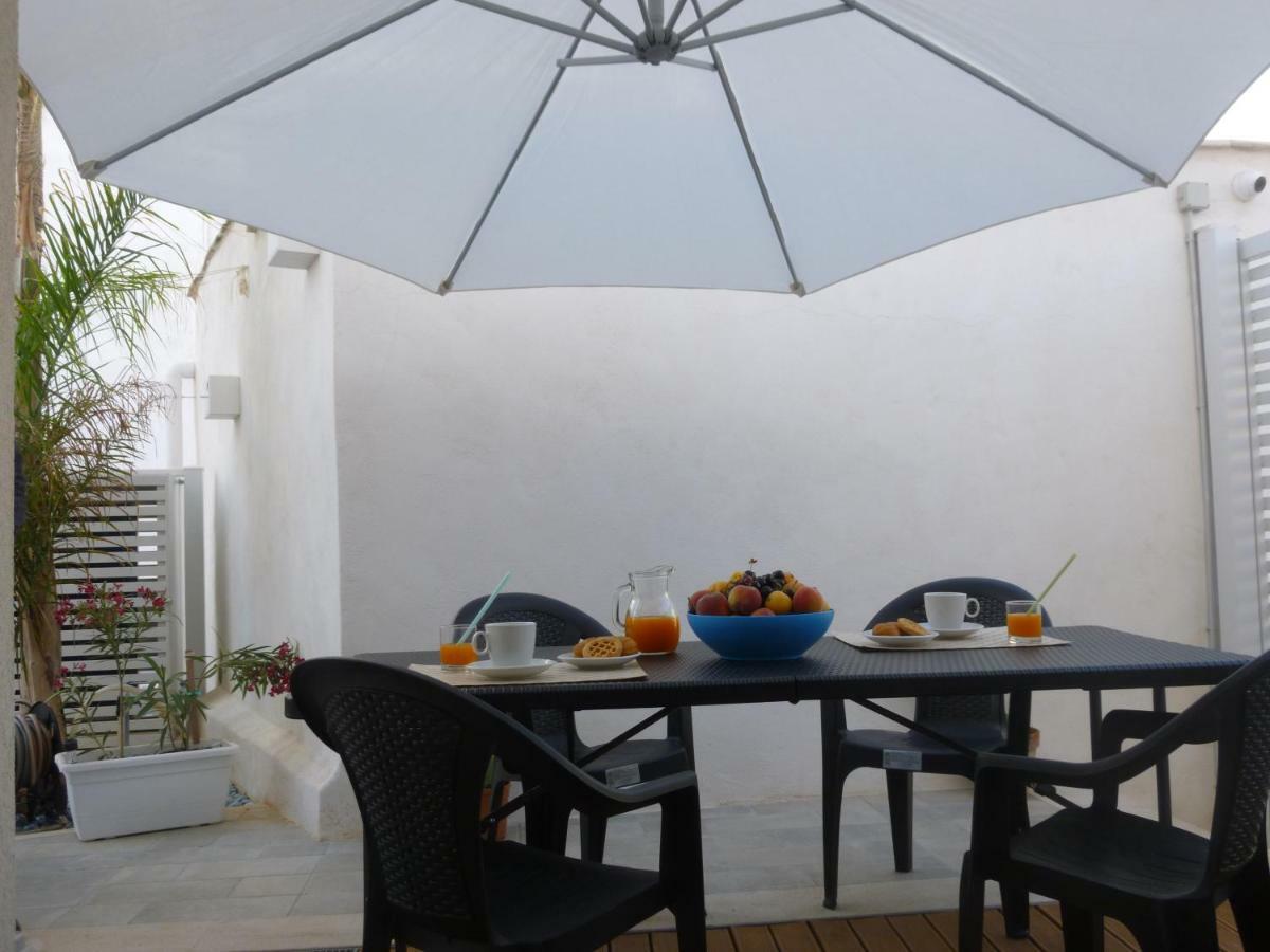 Charm Holiday Terrasini Exterior photo